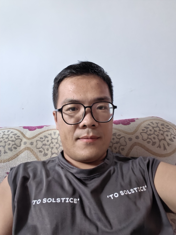 卫TF的第一张照片--深圳相亲服务中心