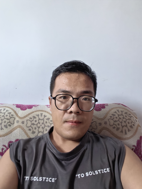 卫TF的第四张照片--深圳相亲服务中心