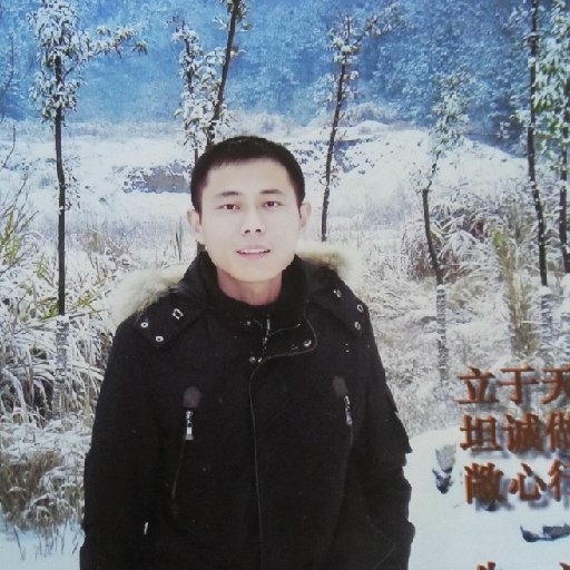 忧伤男人的第一张照片--深圳相亲服务中心