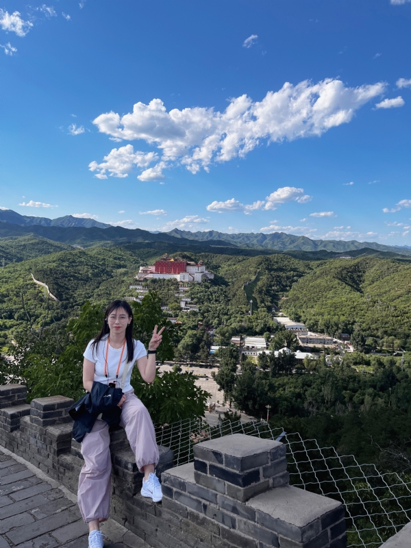 小柒的第三张照片--深圳相亲服务中心