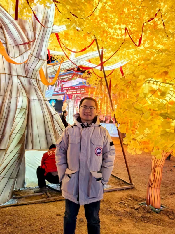 晓木的第一张照片--深圳相亲服务中心