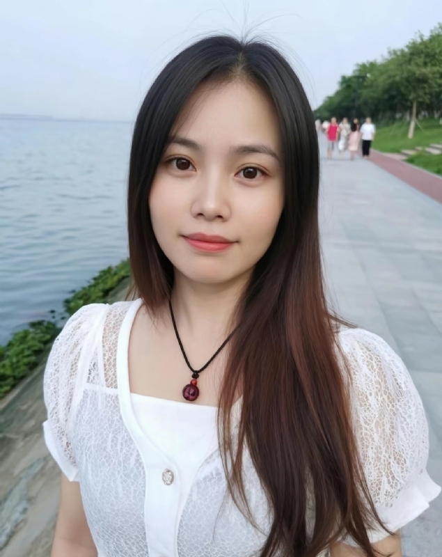 想你的月亮的第五张照片--深圳相亲服务中心