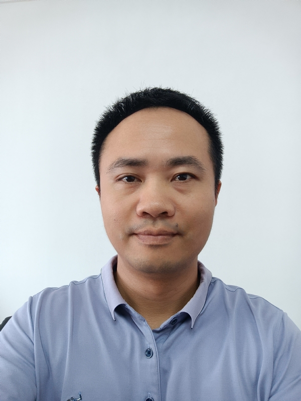 海口相亲的第三张照片--深圳相亲服务中心