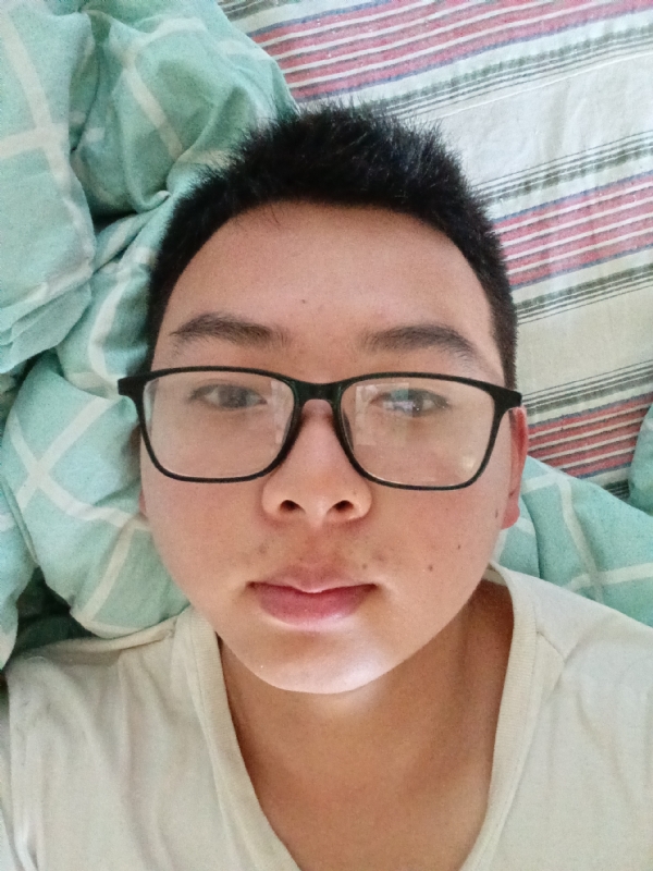 小黄的第四张照片--深圳相亲服务中心