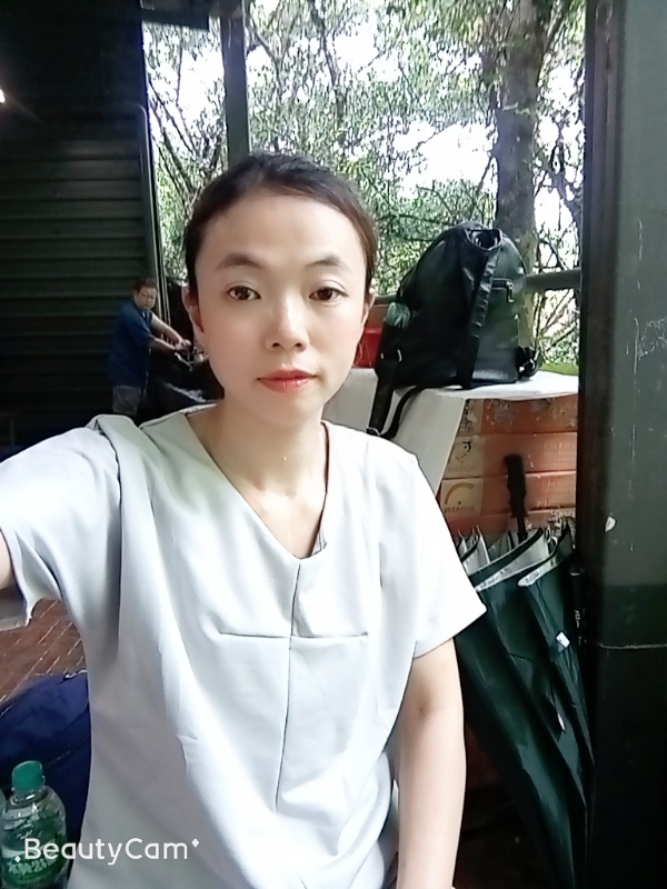 vivi的第一张照片--深圳相亲服务中心
