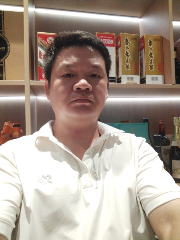 明远的第一张照片--深圳相亲服务中心