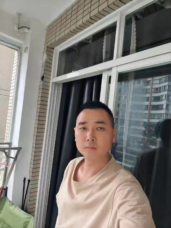 休息的风的第五张照片--深圳相亲服务中心