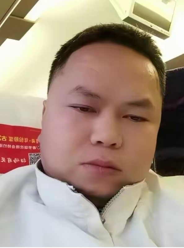 邂逅另一半的第一张照片--深圳相亲服务中心