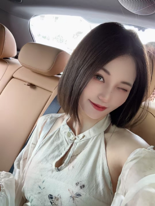 小小的第一张照片--深圳相亲服务中心