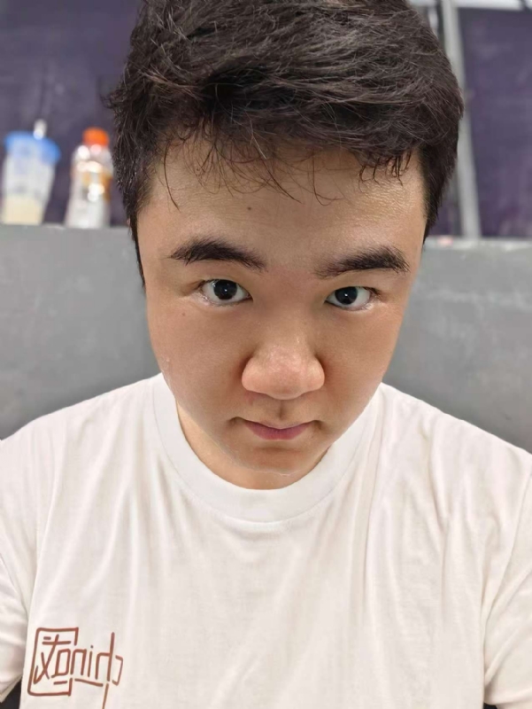 夏目的第二张照片--深圳相亲服务中心