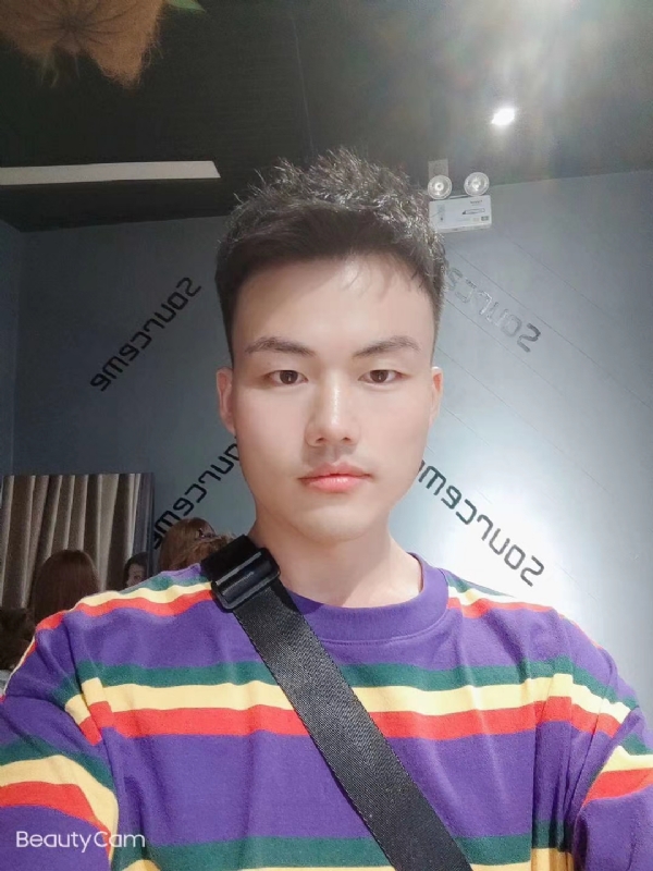 满天的星光的第四张照片--深圳相亲服务中心