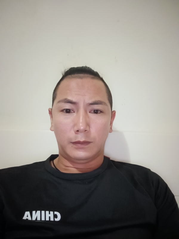 无不良嗜好的第一张照片--深圳相亲服务中心