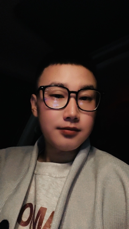 FIyFIy的第一张照片--深圳相亲服务中心