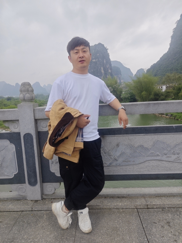 天选之人的第二张照片--深圳相亲服务中心