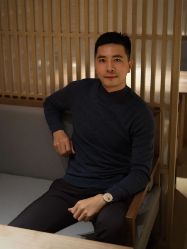 一路向前的第一张照片--深圳相亲服务中心