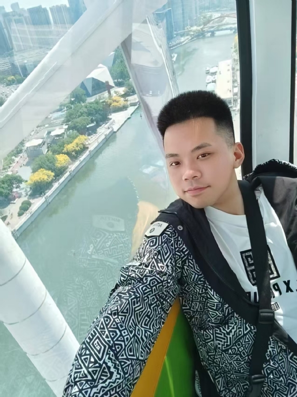 唐山相亲的第四张照片--深圳相亲服务中心