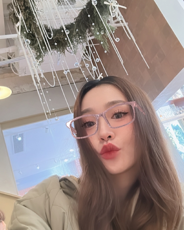 Claire的第二张照片--深圳相亲服务中心