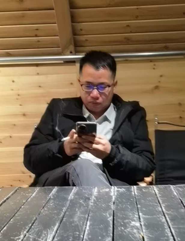 期待一个你的第三张照片--深圳相亲服务中心