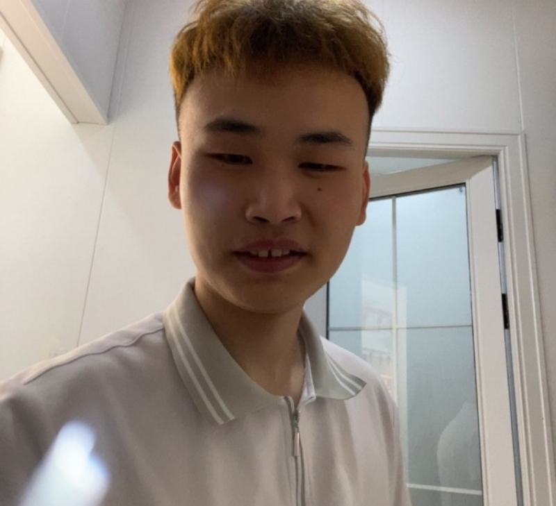 我爱大猪肘的第一张照片--深圳相亲服务中心