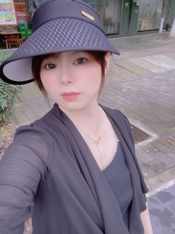 敏宝的第三张照片--深圳相亲服务中心