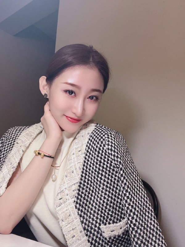 袁梓怡的第二张照片--深圳相亲服务中心