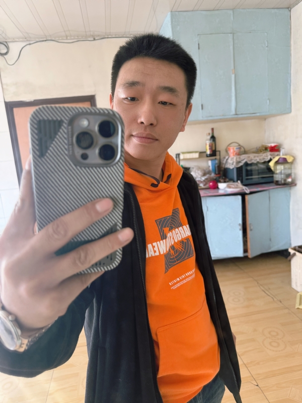 烟花易笑的第五张照片--深圳相亲服务中心