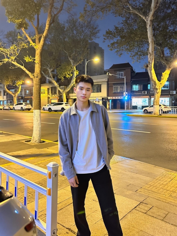 海风的第四张照片--深圳相亲服务中心