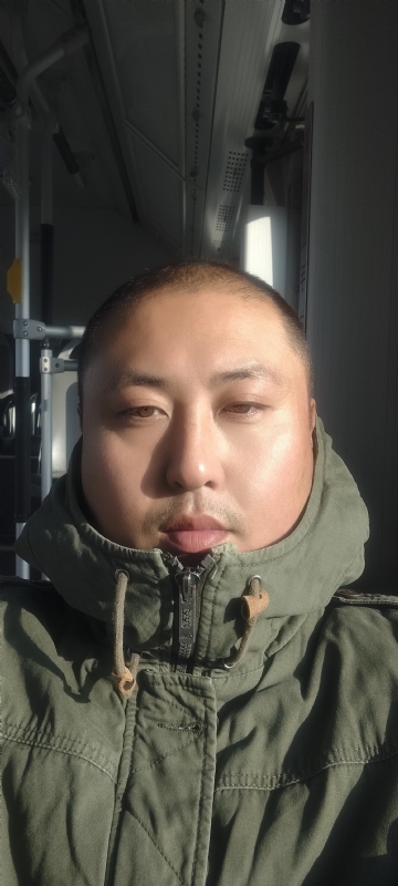 向往生活的第一张照片--深圳相亲服务中心