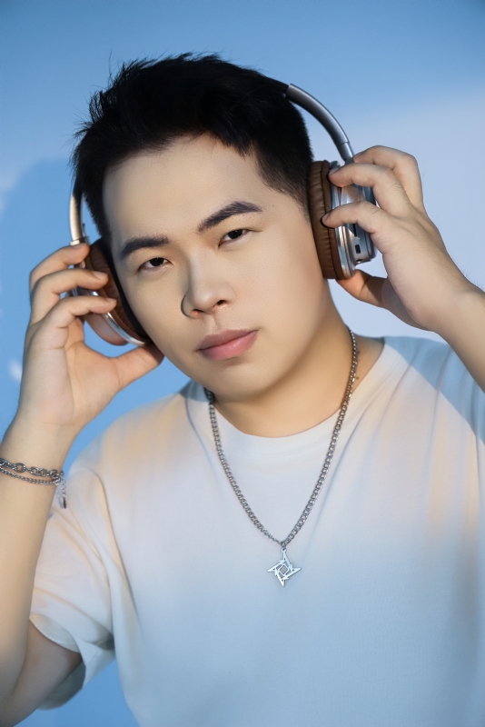 星逆的第二张照片--深圳相亲服务中心