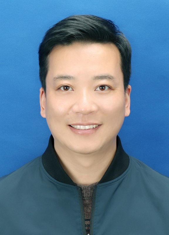 云淡风轻的第二张照片--深圳相亲服务中心