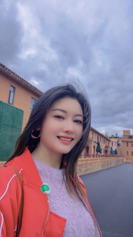 安妮的第一张照片--深圳相亲服务中心