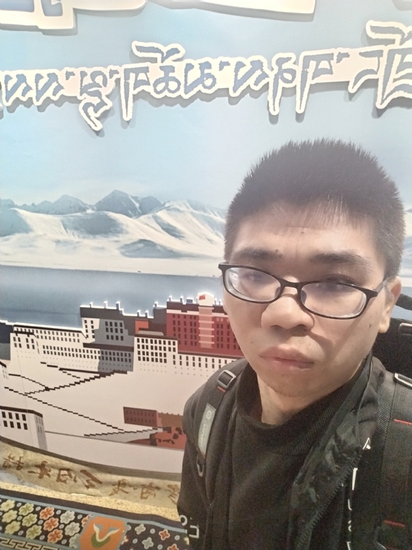 寻找幸福的第一张照片--深圳相亲服务中心