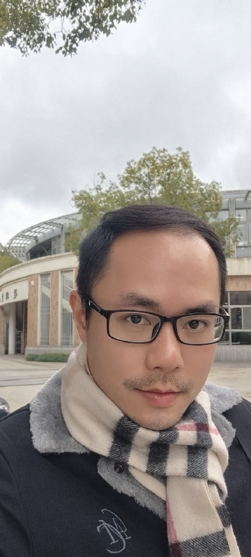 老蔡先生的第二张照片--深圳相亲服务中心