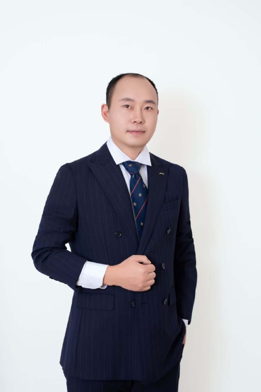 前程似锦的第一张照片--深圳相亲服务中心