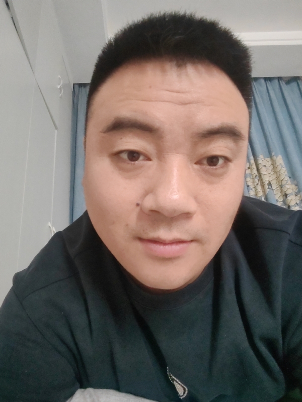 自由如风的第四张照片--深圳相亲服务中心