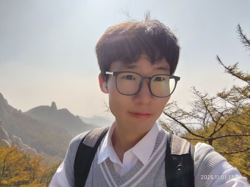 静檀的第三张照片--深圳相亲服务中心