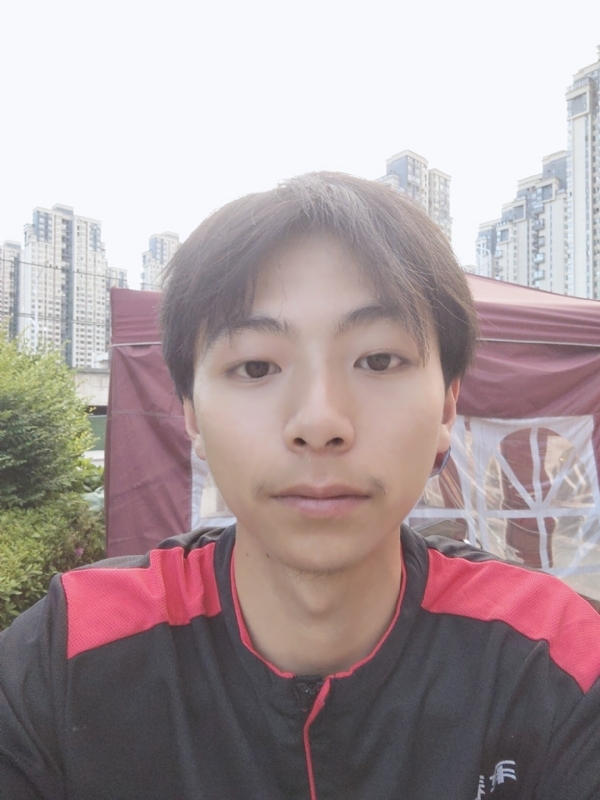 小顺的第一张照片--深圳相亲服务中心