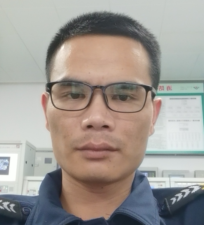 一直都在的第三张照片--深圳相亲服务中心