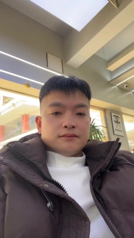 廾匸的第一张照片--深圳相亲服务中心