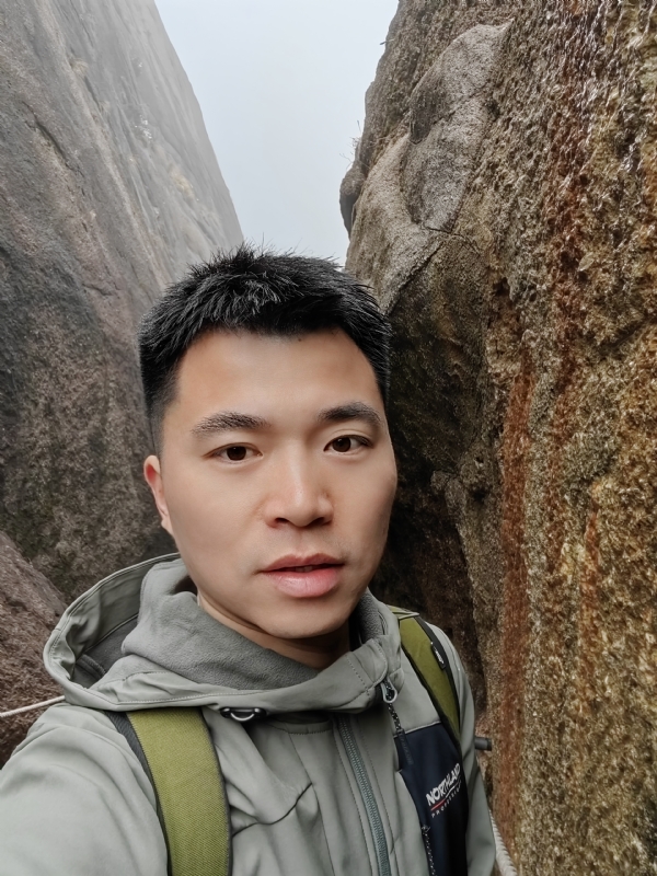 讲不出再见的第四张照片--深圳相亲服务中心