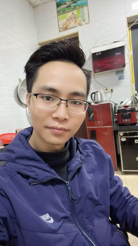 西西在征婚的第三张照片--深圳相亲服务中心