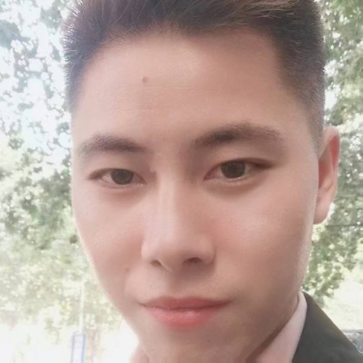 缺个伴的第一张照片--深圳相亲服务中心