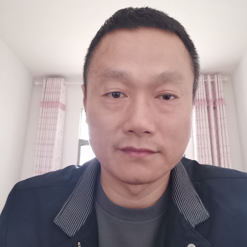 农家老男孩的第一张照片--深圳相亲服务中心