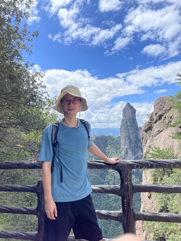 陈留的第二张照片--深圳相亲服务中心