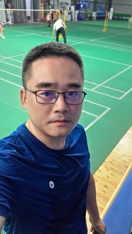 书中隐的第一张照片--深圳相亲服务中心