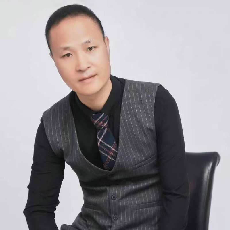 子昂的第一张照片--深圳相亲服务中心