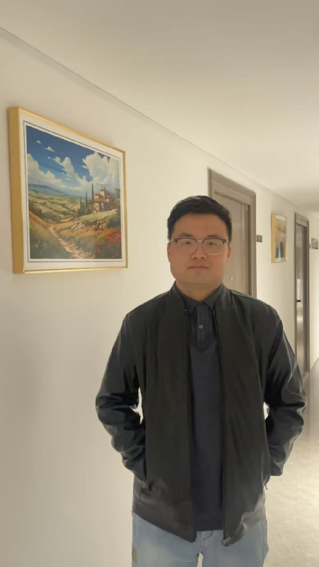 半瓶子的第三张照片--深圳相亲服务中心