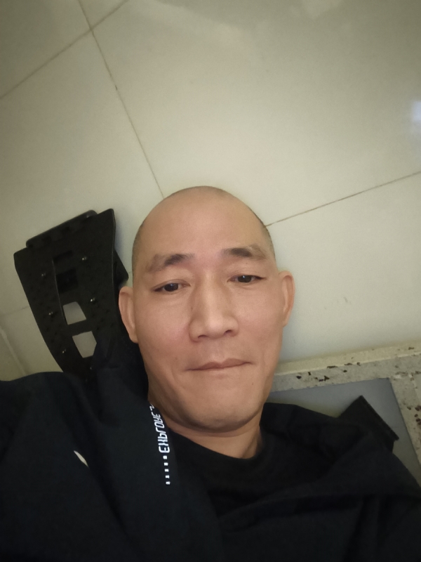 hdj的第一张照片--深圳相亲服务中心