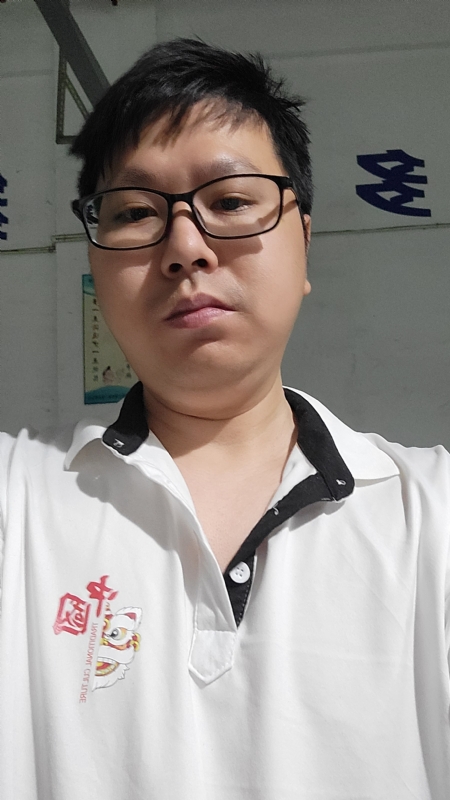 义星人的第一张照片--深圳相亲服务中心