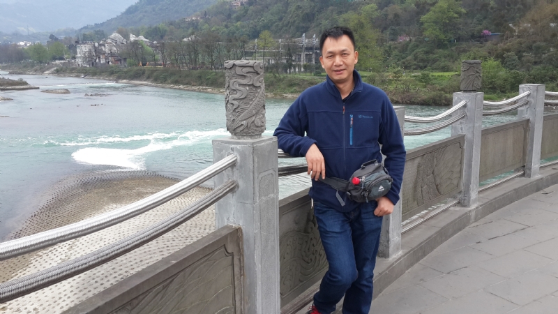 上下求索的第一张照片--深圳相亲服务中心